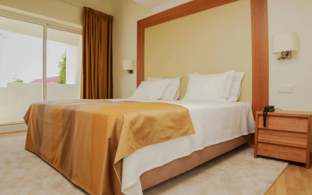 Lagoa Hotel