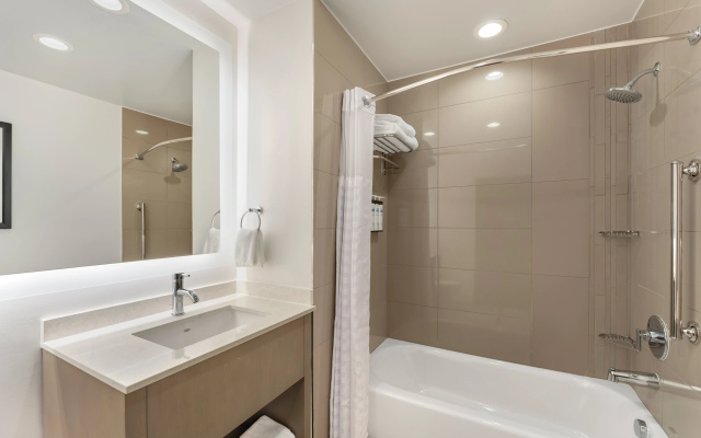 Hyatt House Orlando International Drive
