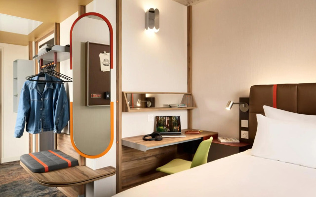You Hotel Amiens - Handwritten Collection