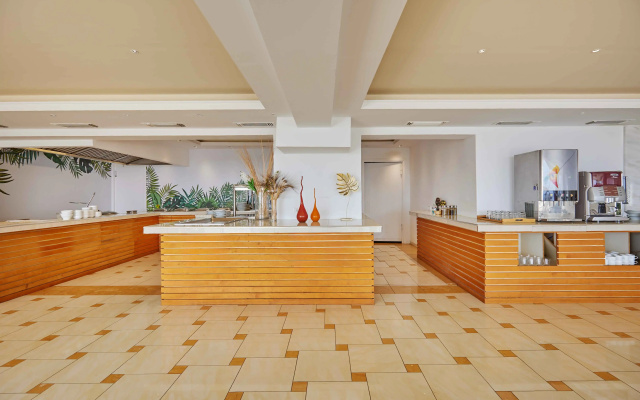 Gerakas Belvedere Hotel & Spa