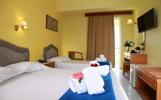 Dedalos Beach Hotel