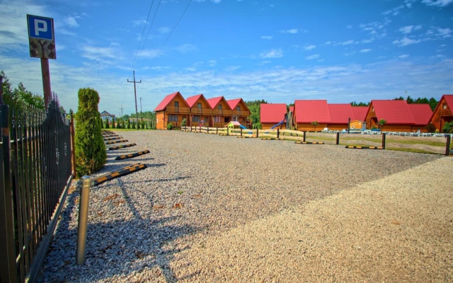 Comfortable Holiday Homes With Terraces, Pool