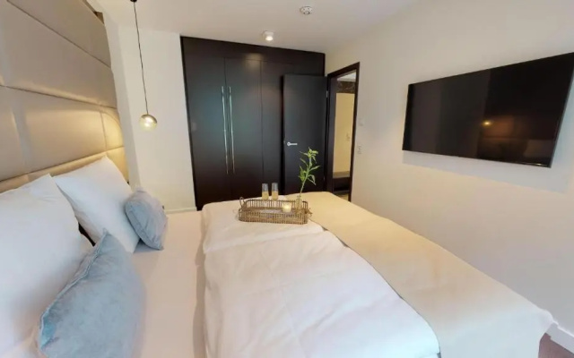 White Pearl Apartment 2.06