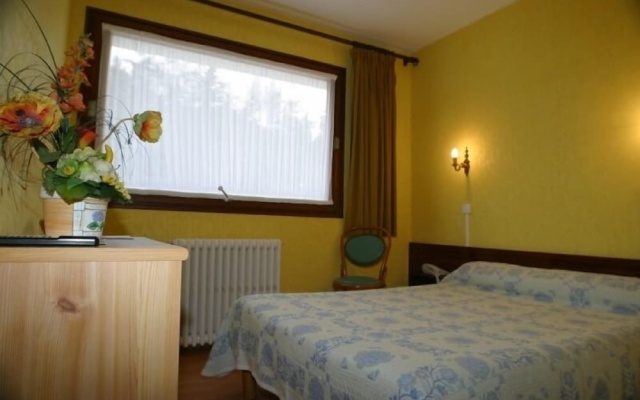 Garabit Hôtel