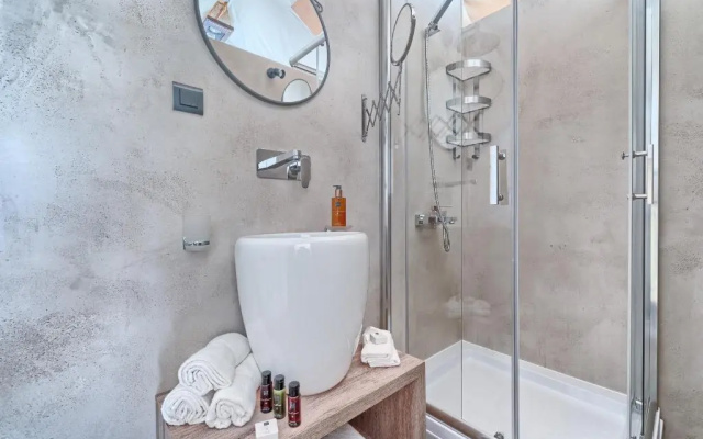 Golden Haven Luxe Glamp Resort