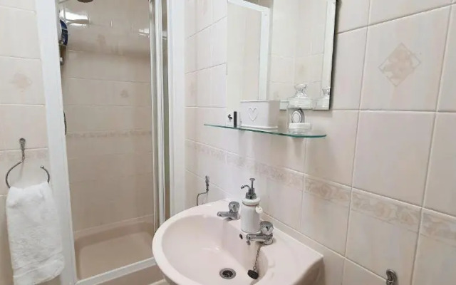 Fleurie Guest House