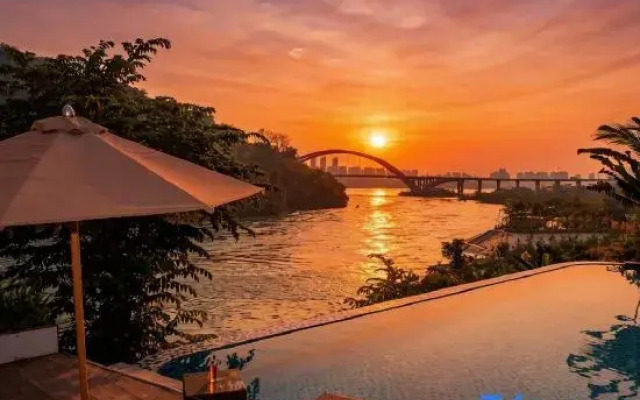 JA river hotel