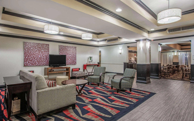 La Quinta Inn & Suites by Wyndham Conway