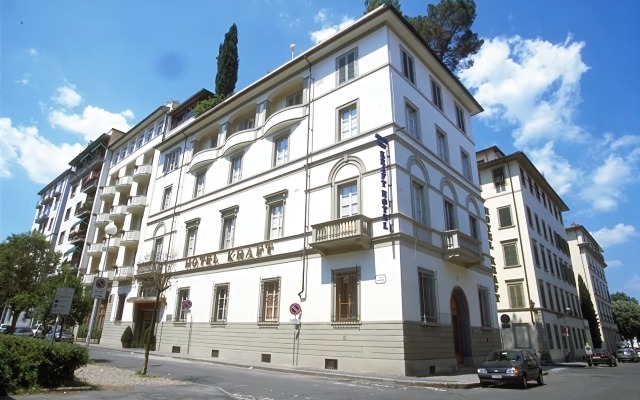 Kraft Hotel вид на фасад