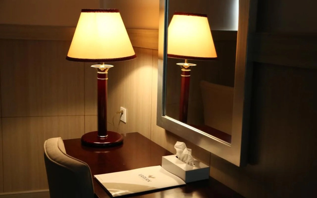 Varvan Hotels  Suites