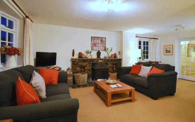 Croyde White House 4 Bedrooms