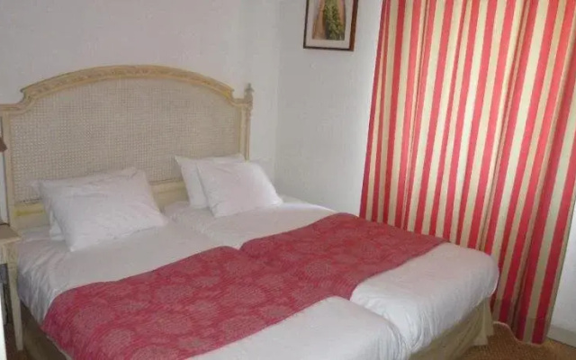 Brit Hôtel Le Clos Saint Martin