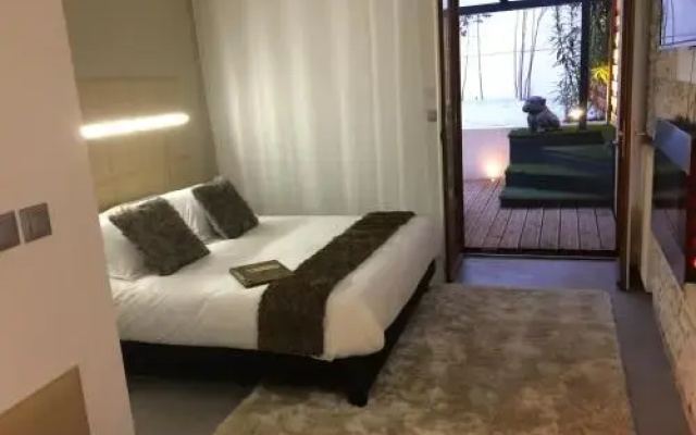 LOFT SPA - Côté château.