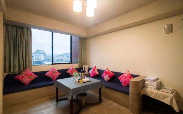 Dahua Hotel