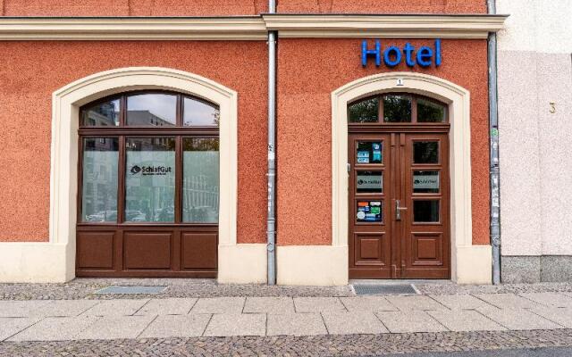 Отель SchlafGut AppartementHotel вид на фасад
