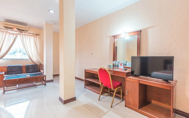 Taman Cibinong by OYO Rooms