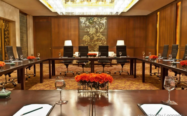Royal Orchid Sheraton Riverside Hotel Bangkok
