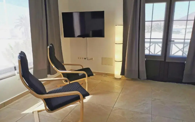 Apartamentos Anjomacar II