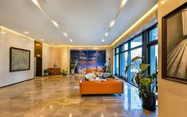 Impression Preferred Apartment (Shenbei Wuyue Plaza)
