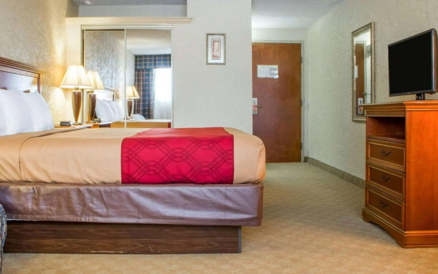 Econo Lodge Broken Arrow