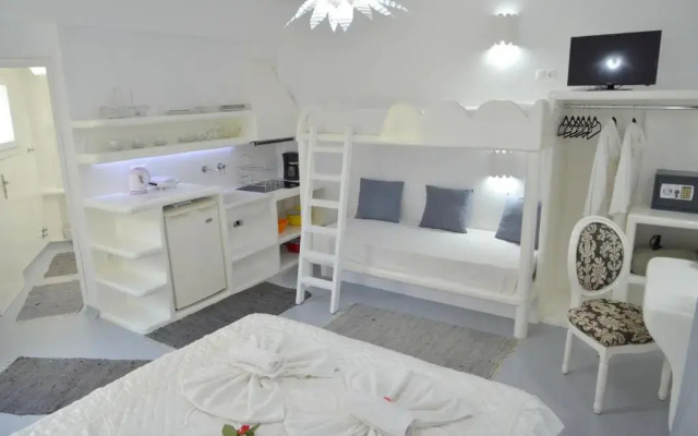 Moschoula studios