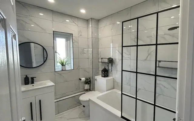Captivating 2-bed Apartment in Tenby