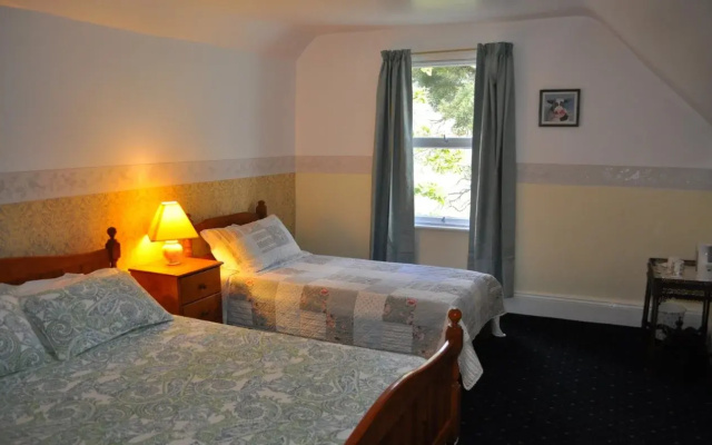 Roslyn House B&B