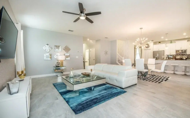 Amazing House! Champions Gate - 8903SD