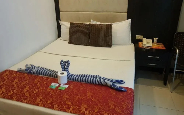 Micro Star Inn - Essensa Inn