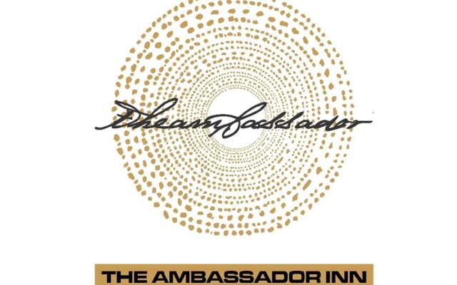 Отель The Ambassador Inn вид на фасад