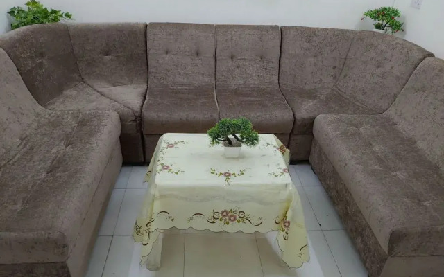 Hotel Green Palace and Ujala Restaurant