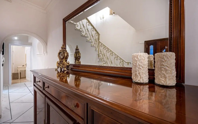 Aigli Villa