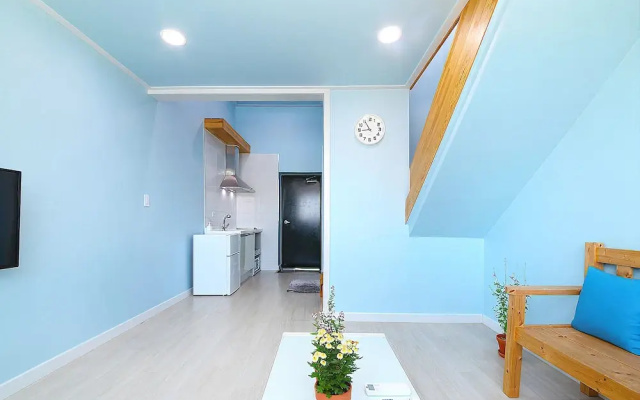 Gangneung Lacblanc Pension