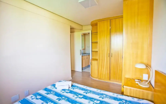 FL014 3 Bedroom Apartment By Senstay