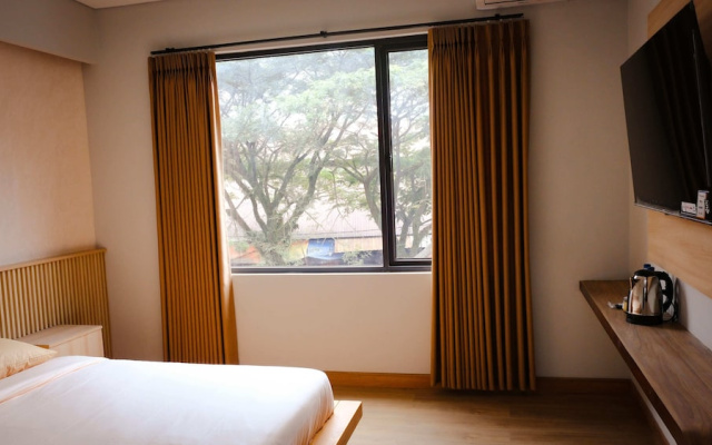 Miracle Hotel Cianjur