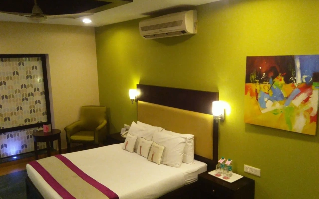 Hotel Saurabh Candy By Peppermint