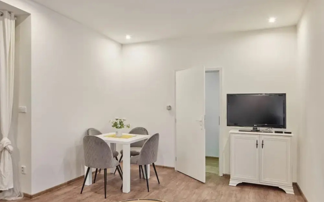 Helen Homestay Zizkov