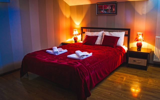 Standard Twin room (twin beds) · Flamingo Hotel — photo 2
