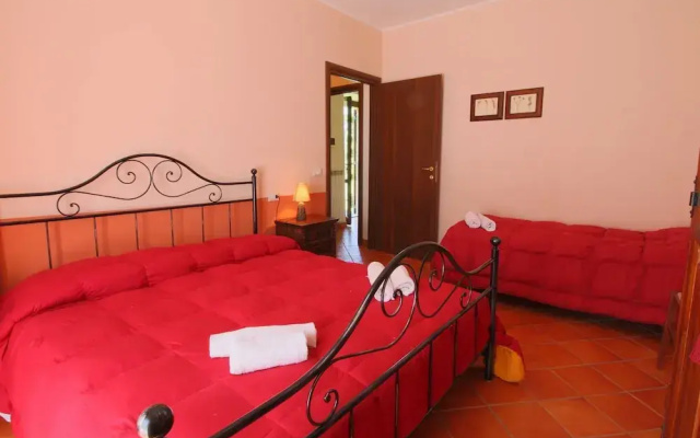 Apartment in Marche With Pool Access