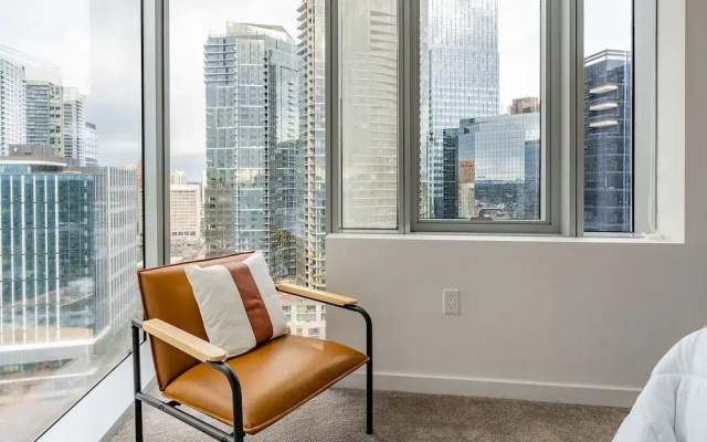 Sophari Towers: Bellevue Apartments
