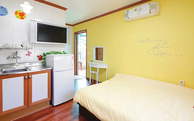 Anmyeondo Fullhouse Pension
