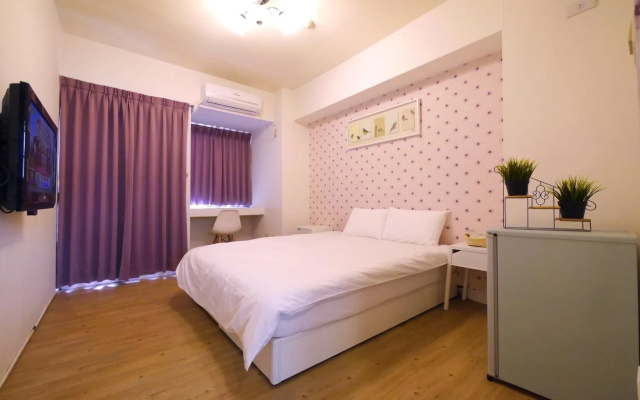 Fengjia Coco Hostel