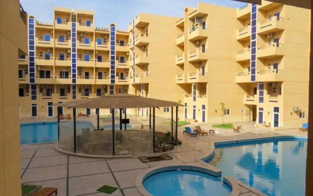 Apartment Parma near the sea RedSeaLine