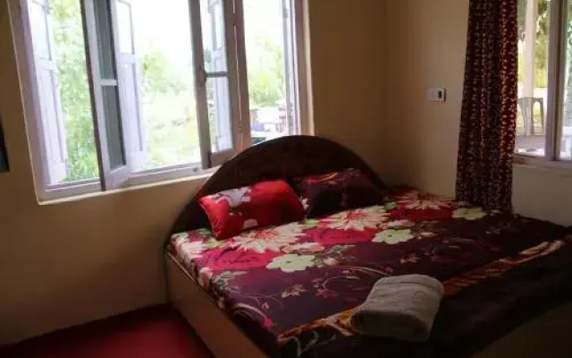 Chachoo Palace