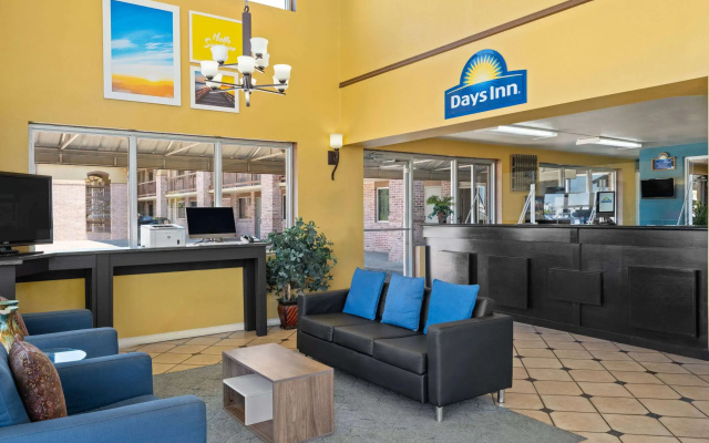 Days Inn by Wyndham Conway