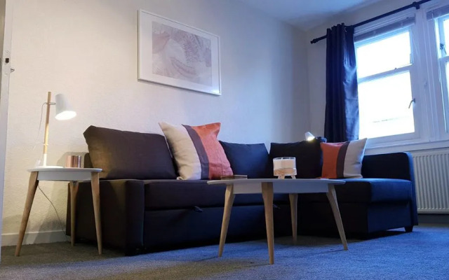 Castlehill Apartment