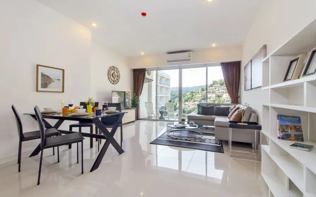 Chic Residence by Fullrooms