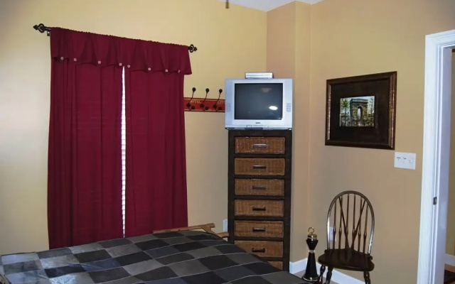 Indies 501 Condo