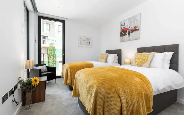 LT Greenwich 3 Bed Townhouse