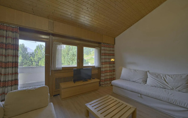 Chesa Sarvit 4 - Celerina - one bedroom 2nd floor-Chesa Sarvit  4 - Celerina